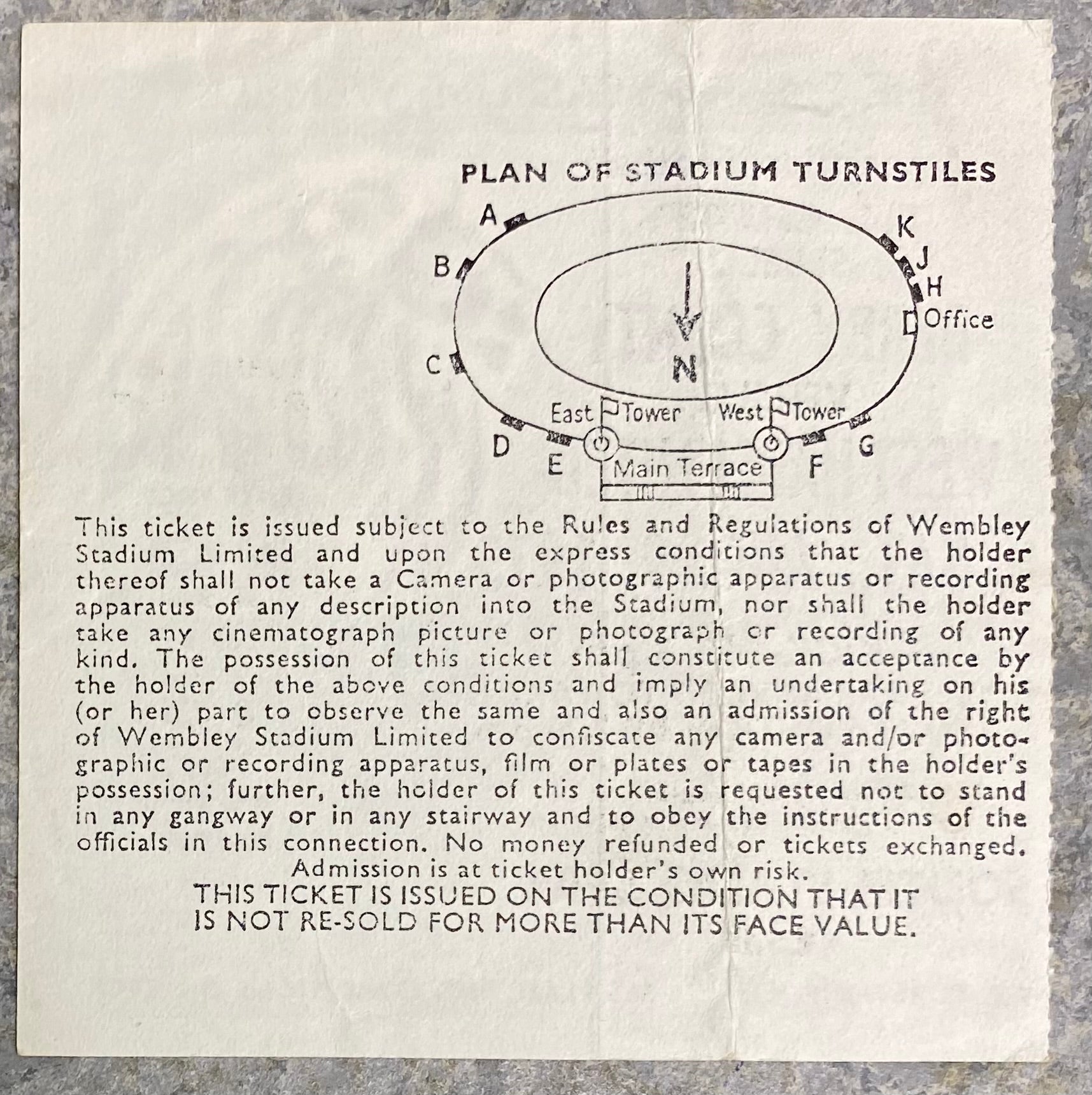 1975 ORIGINAL CHARITY SHIELD TICKET DERBY COUNTY V WEST HAM UNITED