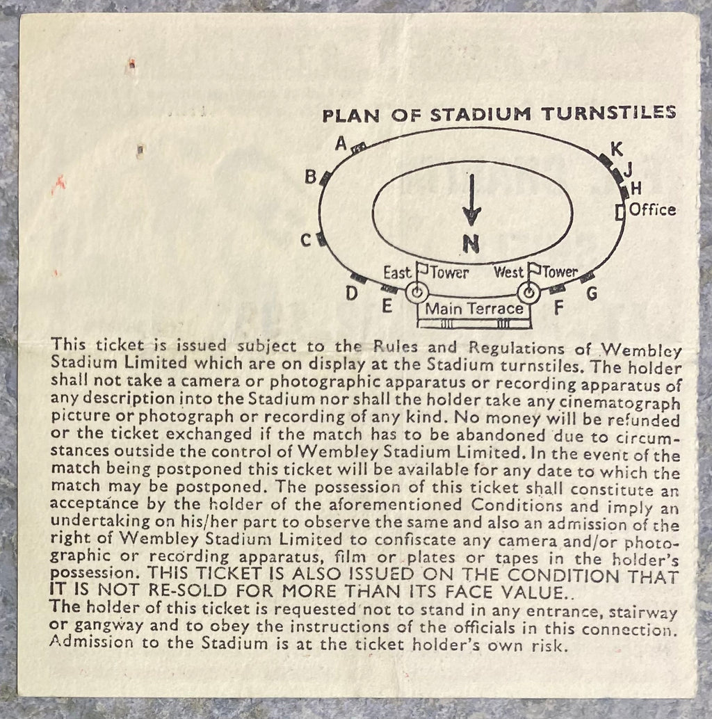 1981 ORIGINAL CHARITY SHIELD TICKET ASTON VILLA V TOTTENHAM HOTSPUR