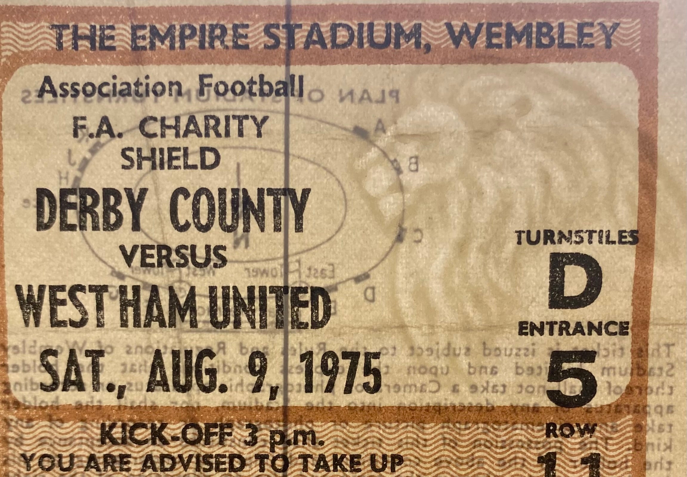 1975 ORIGINAL CHARITY SHIELD TICKET DERBY COUNTY V WEST HAM UNITED